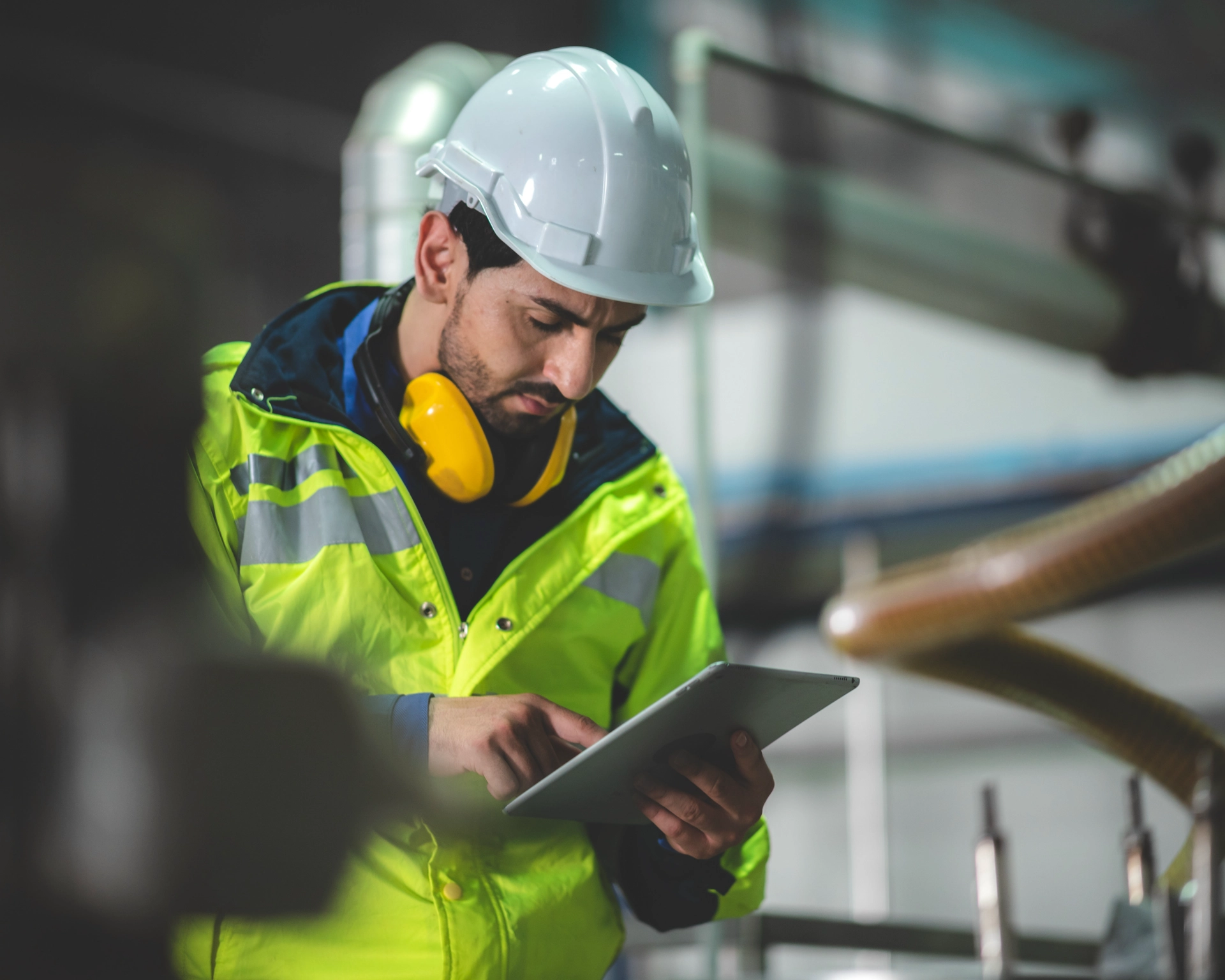 On-site controls and safety briefing